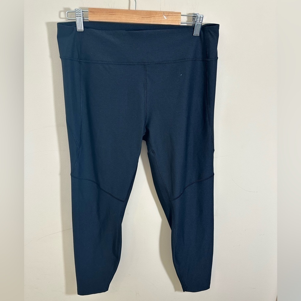 Outdoor Voices Warmup Leggings Black size XL ankle length